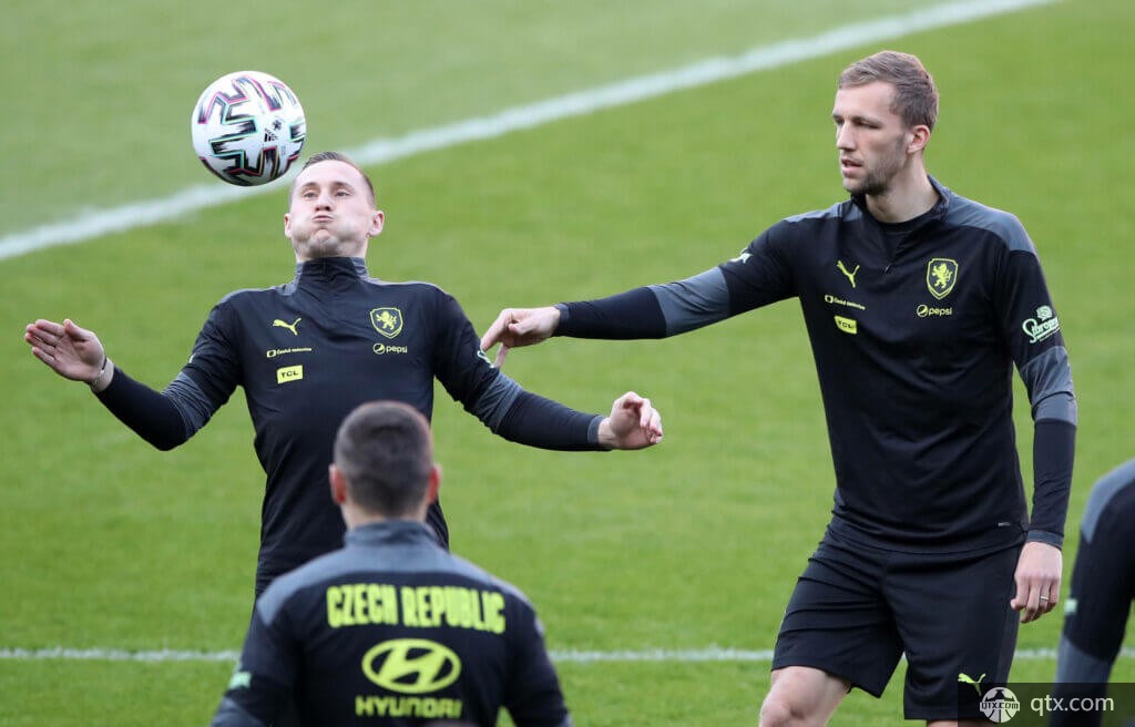 正在努力争 正在努力争